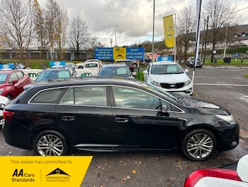 Used Toyota Avensis 2017 for sale - 76570761: Photo