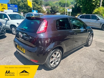 Used Fiat Punto 2014 for sale - 79210634: Photo