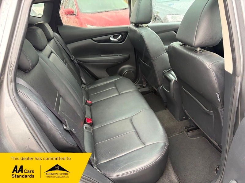Used Nissan Qashqai 2015 for sale - 77477937: Photo 13