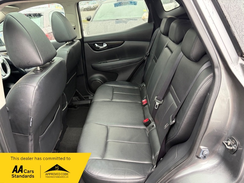 Used Nissan Qashqai 2015 for sale - 77477937: Photo 16