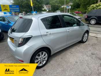 Used Toyota Yaris 2012 for sale - 74884891: Photo