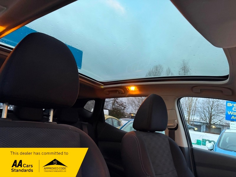 Used Nissan Qashqai 2015 for sale - 77154075: Photo 11