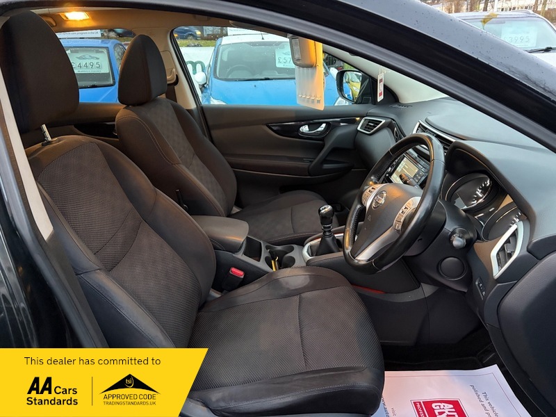 Used Nissan Qashqai 2015 for sale - 77154075: Photo 6