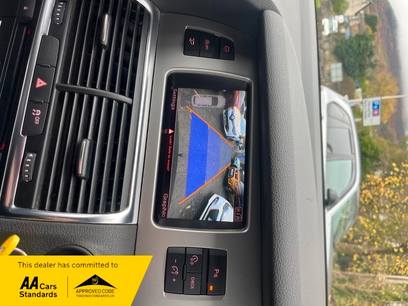 Used Audi Q7 2011 for sale - 76510462: Photo 32