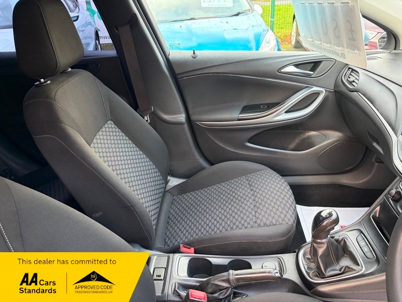 Used Vauxhall Astra 2017 for sale - 76784653: Photo 10