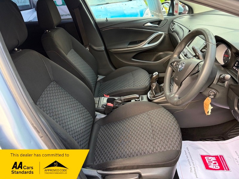 Used Vauxhall Astra 2017 for sale - 76784653: Photo 9