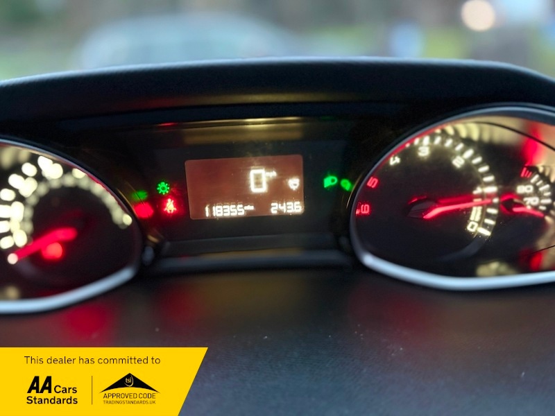 Used Peugeot 308 2016 for sale - 77227994: Photo 4