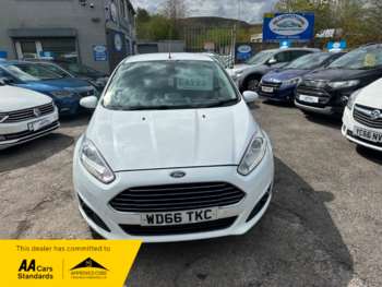 Used Ford Fiesta 2017 for sale - 74405300: Photo