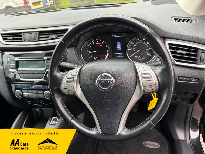 Used Nissan Qashqai 2015 for sale - 77720746: Photo 5