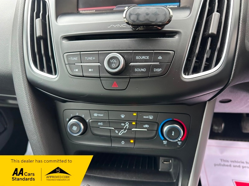 Used Mazda Mazda3 2015 for sale - 76536323: Photo 13