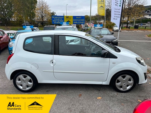 Used Renault Twingo 2010 for sale - 76292261: Photo 4