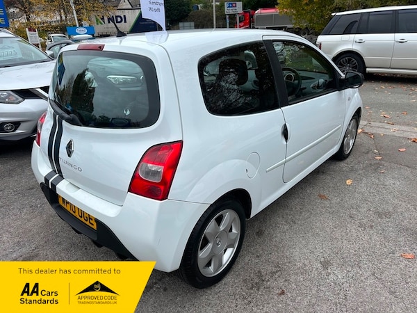 Used Renault Twingo 2010 for sale - 76292261: Photo 5