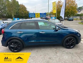 Used Kia Niro 2017 for sale - 76148434: Photo 4