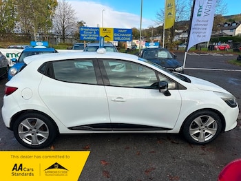 Used Renault Clio 2015 for sale - 76376422: Photo