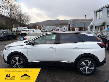 Used Peugeot 3008 2017 for sale - 77027758: Photo