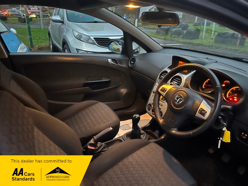 Used Vauxhall Corsa 2013 for sale - 77189025: Photo 9