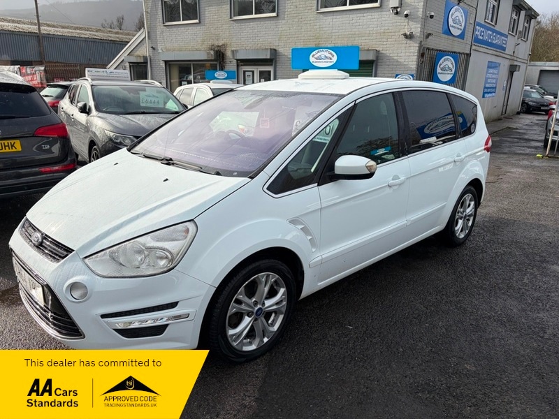 Used Ford S-Max 2014 for sale - 77632291: Photo 3