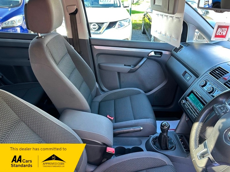 Used Volkswagen Touran 2013 for sale - 76040112: Photo 10