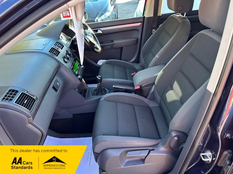 Used Volkswagen Touran 2013 for sale - 76040112: Photo 21