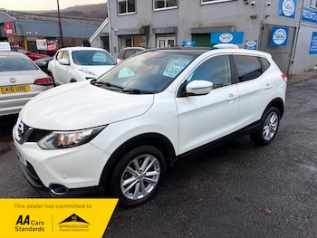 Used Nissan Qashqai 2014 for sale - 77014681: Photo