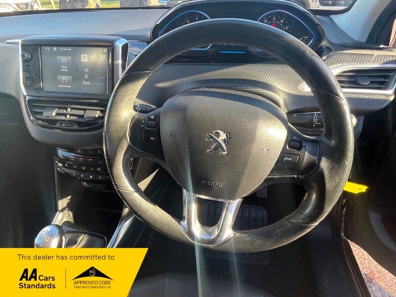 Used Peugeot 2008 2014 for sale - 77494409: Photo 20