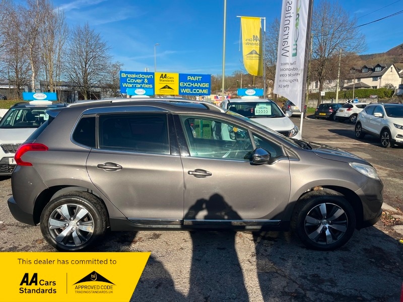 Used Peugeot 2008 2014 for sale - 77494409: Photo 3