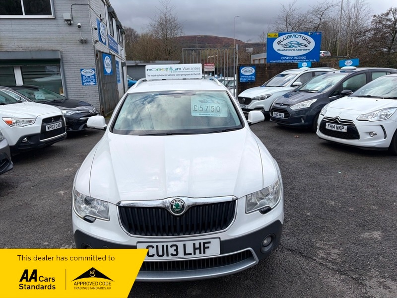 Used Skoda Superb 2013 for sale - 77558399: Photo 2