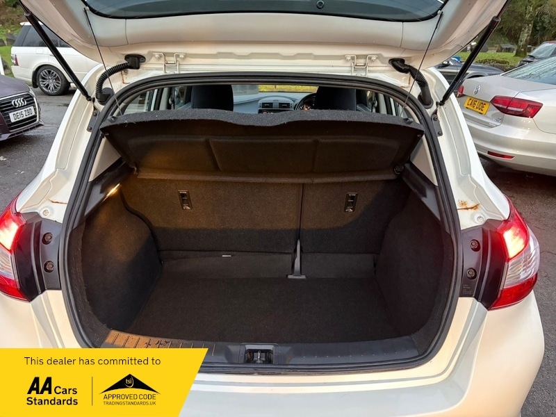 Used Nissan Pulsar 2015 for sale - 77027756: Photo 17