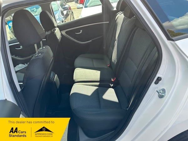 Used Hyundai i30 2014 for sale - 76081463: Photo 18