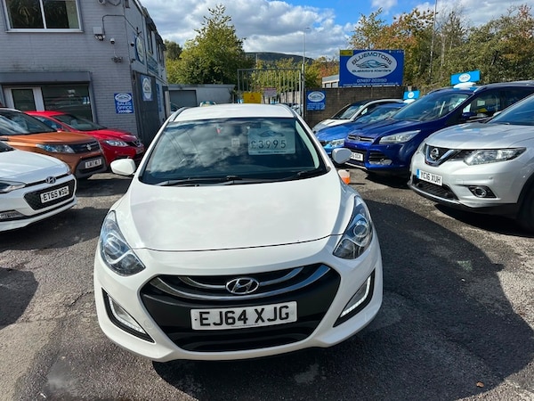 Used Hyundai i30 2014 for sale - 76081463: Photo 2