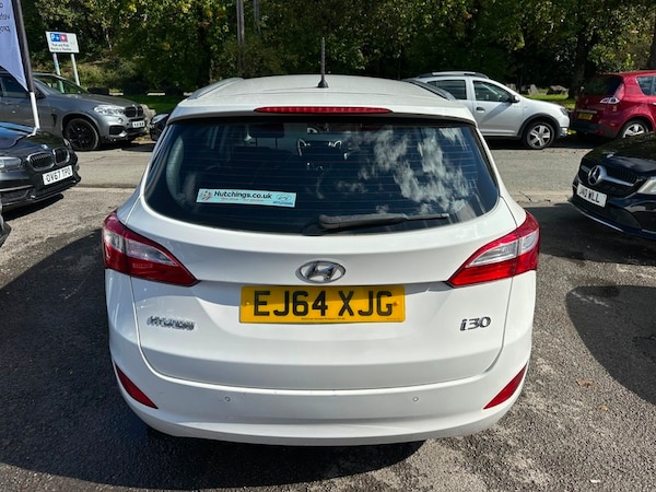 Used Hyundai i30 2014 for sale - 76081463: Photo 6