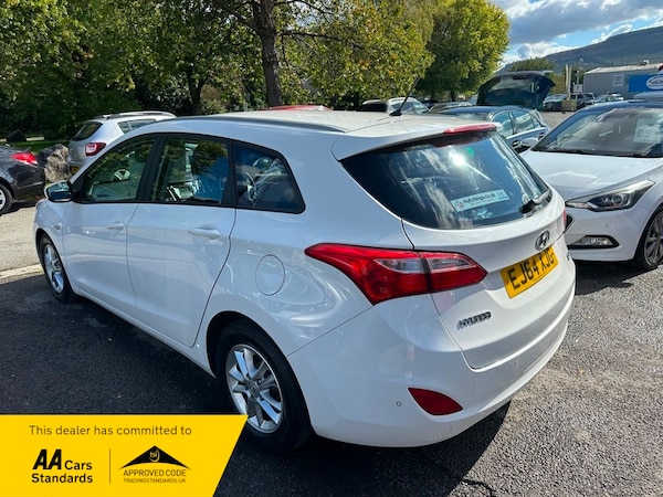 Used Hyundai i30 2014 for sale - 76081463: Photo 7