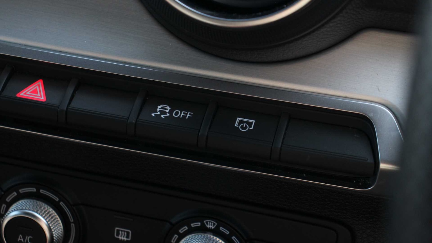 Used Audi Q2 2020 for sale - 76834802: Photo 28