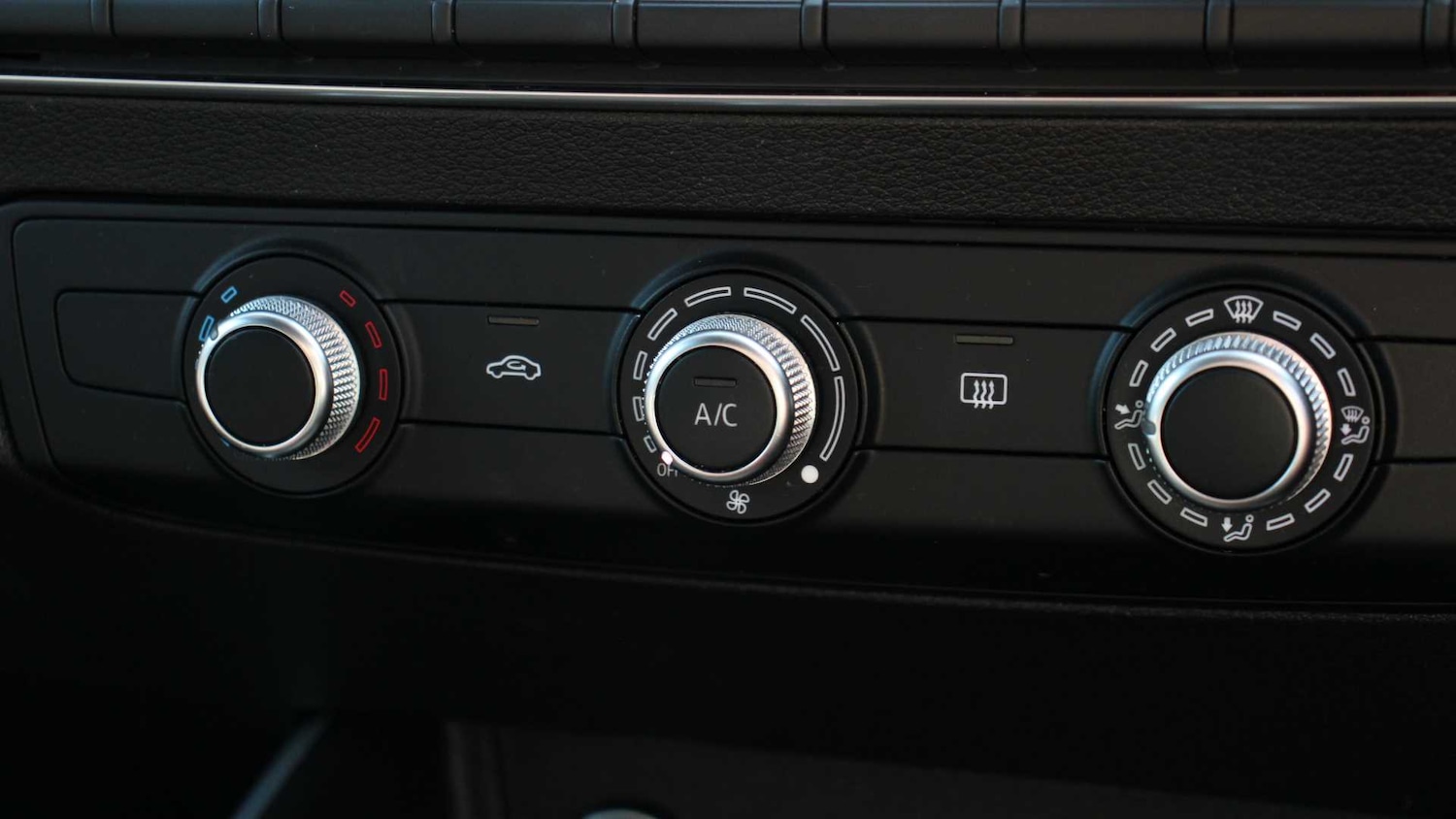 Used Audi Q2 2020 for sale - 76834802: Photo 29