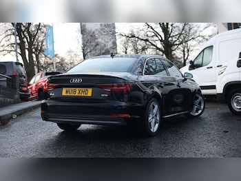 Used Audi A4 2018 for sale - 77157851: Photo