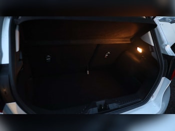 Used Ford Fiesta 2018 for sale - 77067828: Photo