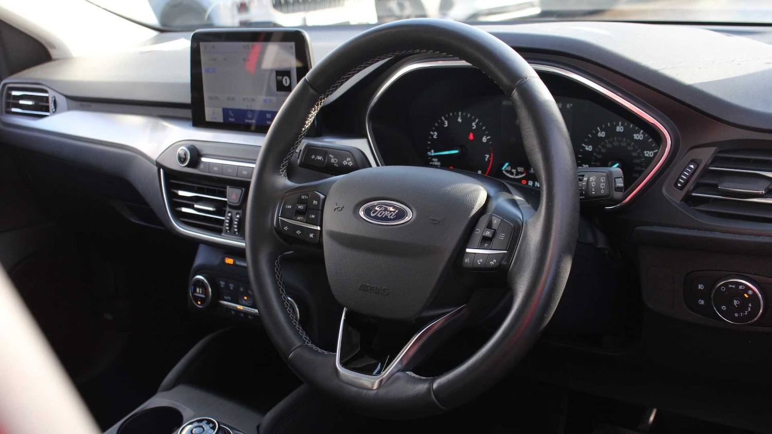 Used Ford Focus 2022 for sale - 76818636: Photo 19