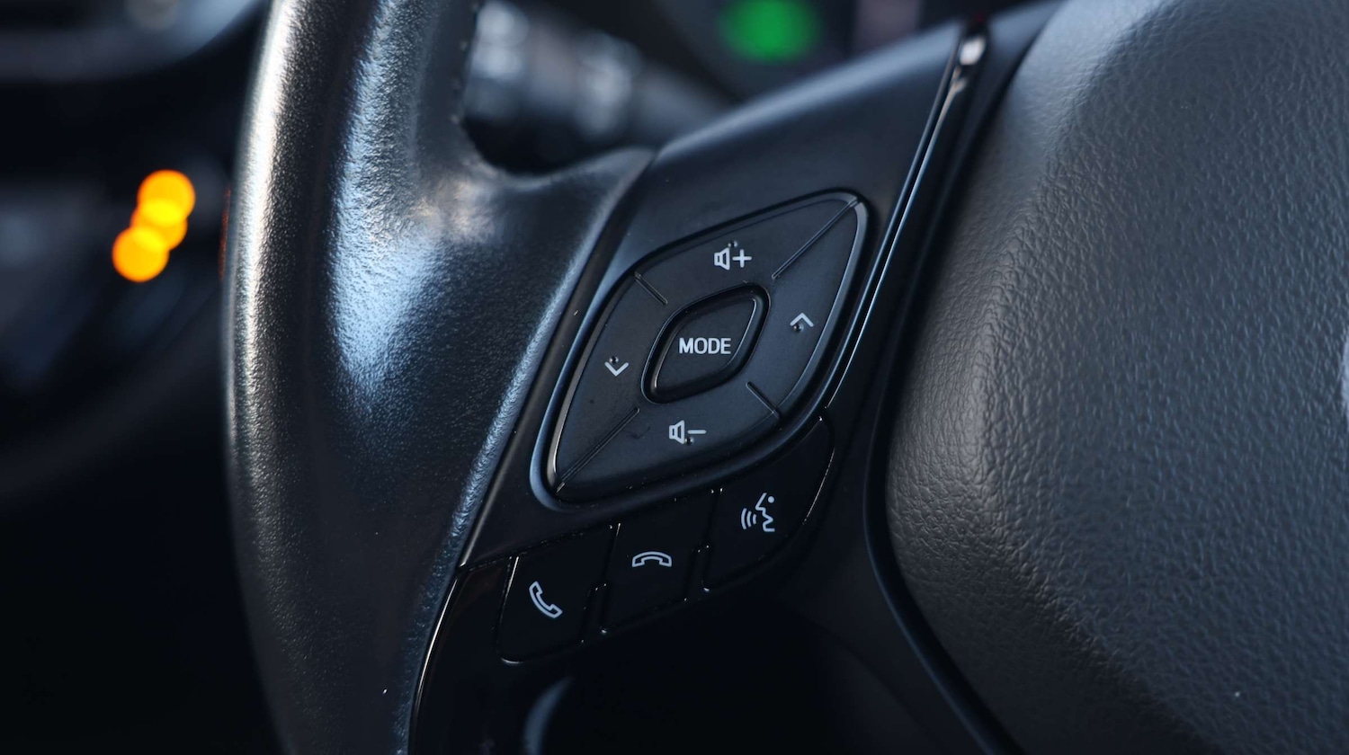 Used Toyota C-HR 2021 for sale - 76818657: Photo 34