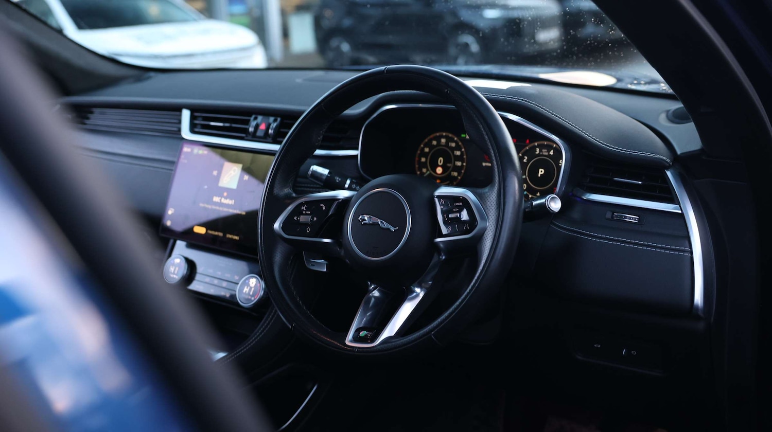 Used Jaguar F-Pace 2021 for sale - 76875055: Photo 24