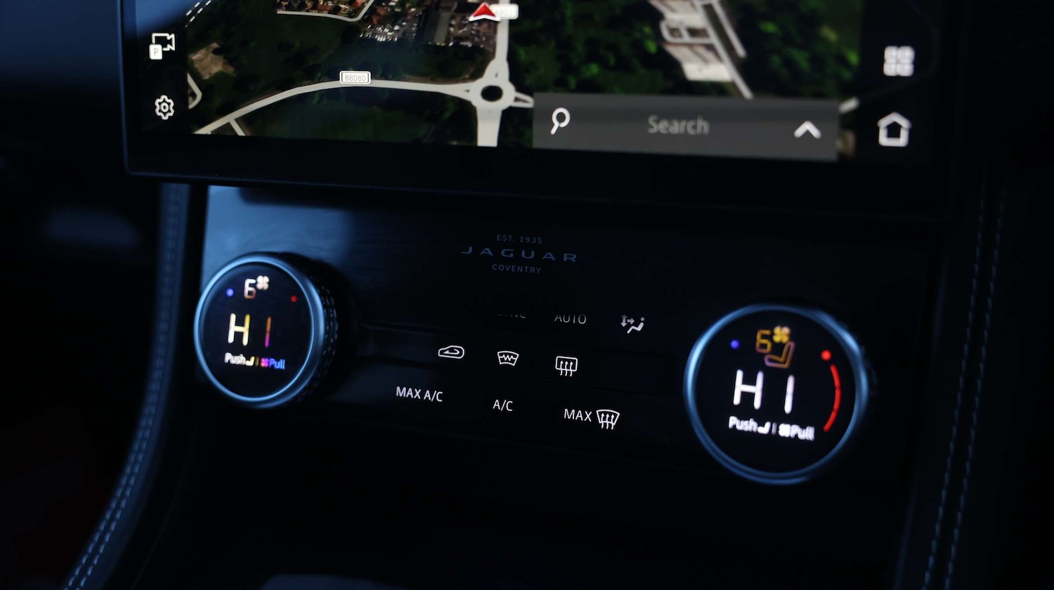 Used Jaguar F-Pace 2021 for sale - 76875055: Photo 31