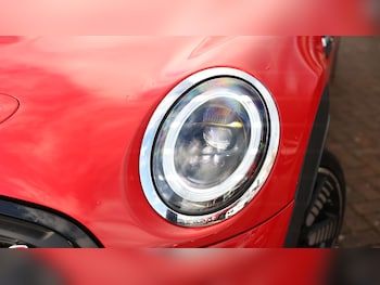 Used MINI Hatch 2023 for sale - 77791118: Photo