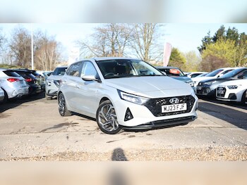 Used Hyundai i20 2023 for sale - 77971747: Photo