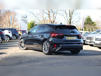 Used Ford Focus 2023 for sale - 77539806: Photo