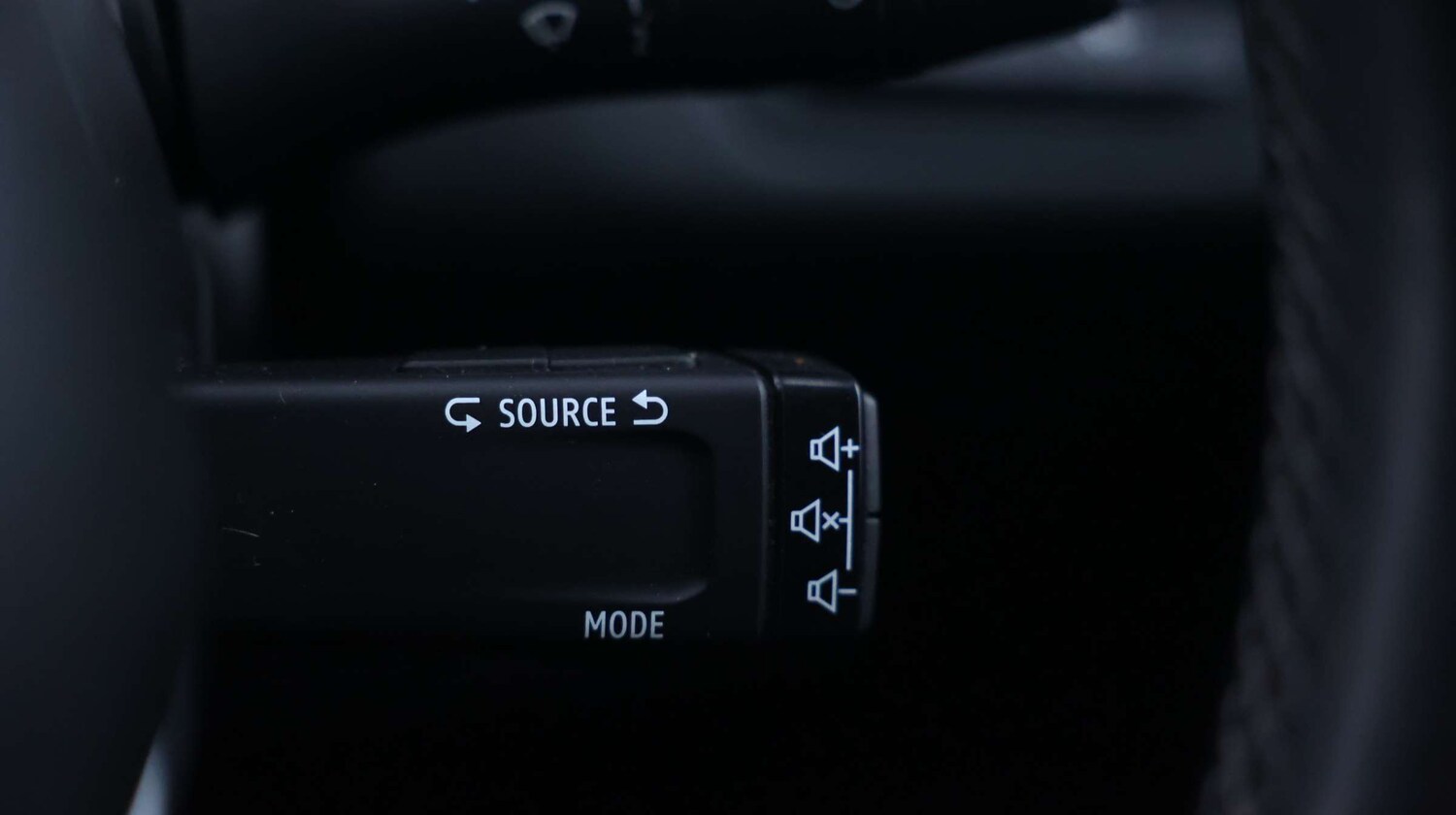 Used Renault Captur 2020 for sale - 76977879: Photo 38