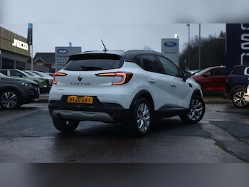 Used Renault Captur 2020 for sale - 76977879: Photo