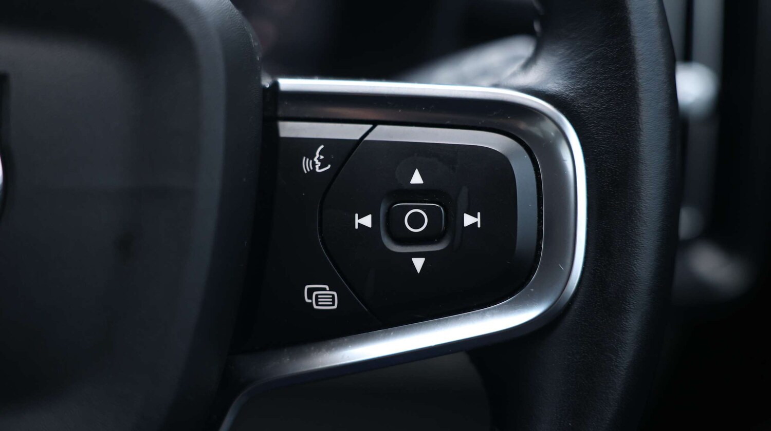 Used Volvo XC40 2020 for sale - 77995018: Photo 36