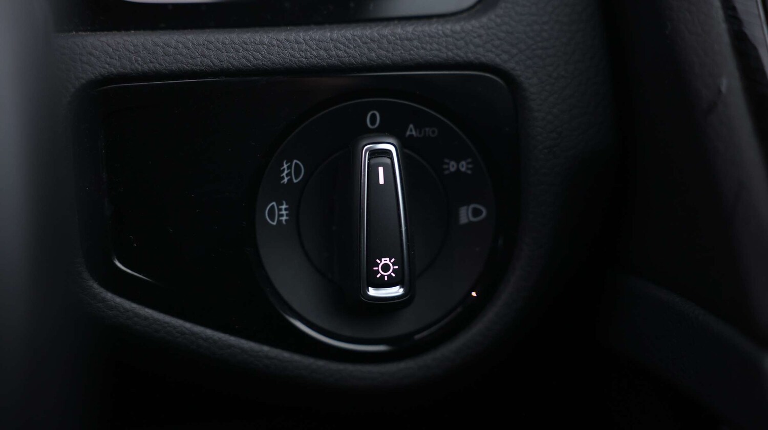 Used Volkswagen Golf 2018 for sale - 77413786: Photo 39