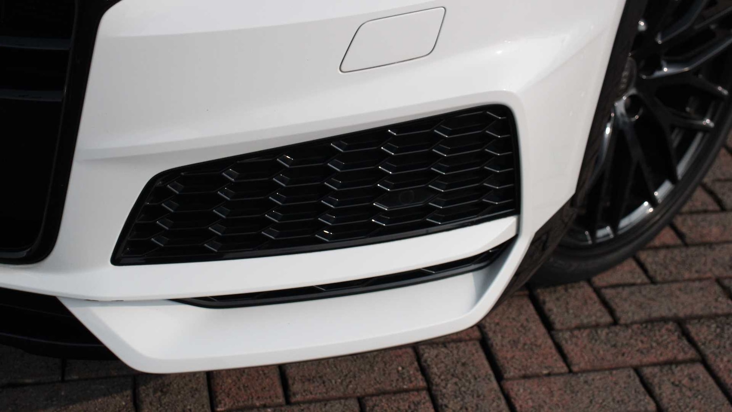 Used Audi Q3 2018 for sale - 77619092: Photo 2