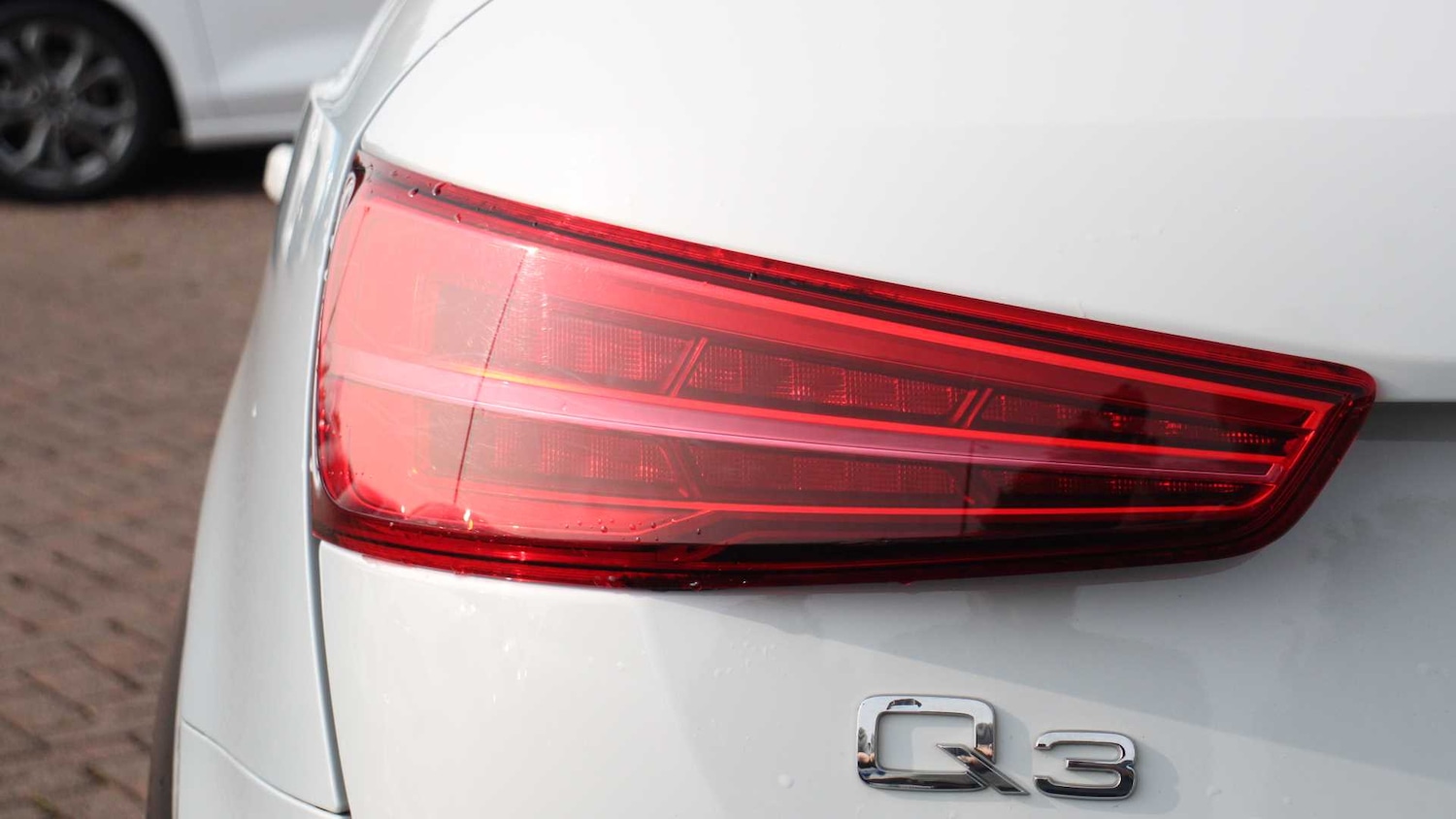 Used Audi Q3 2018 for sale - 77619092: Photo 3