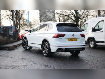 Used Volkswagen Tiguan Allspace 2022 for sale - 76971241: Photo